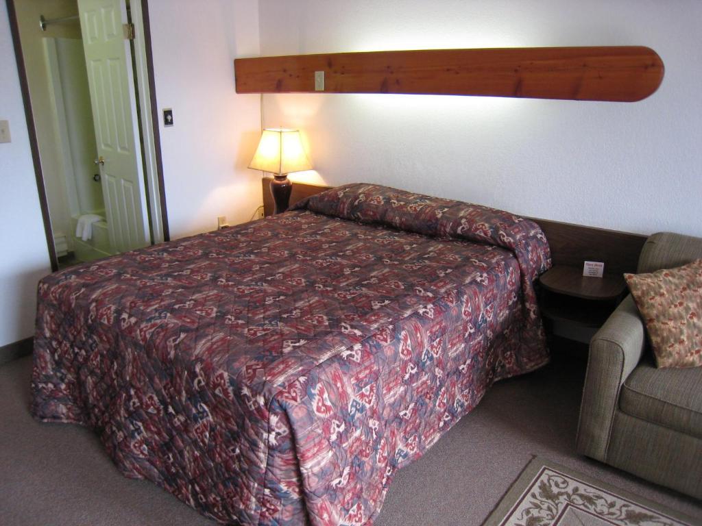 רדיום הוט ספרינגס Alpen Motel חדר תמונה