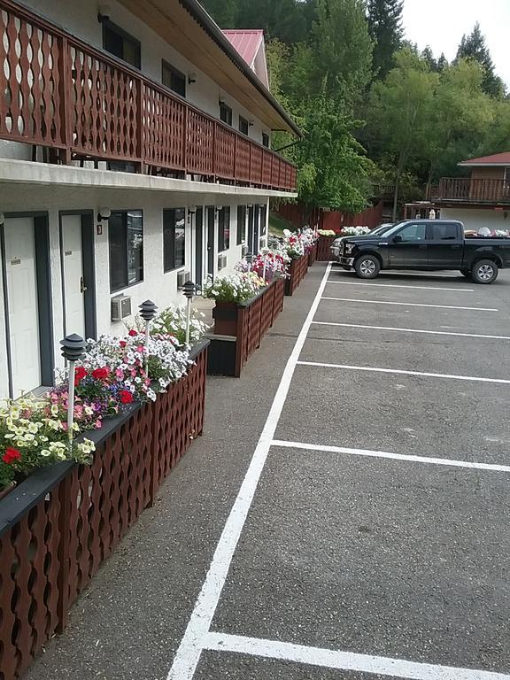 רדיום הוט ספרינגס Alpen Motel מראה חיצוני תמונה
